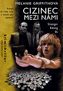 Cizinec mezi námi – plakát filmu