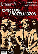 Konec srpna v hotelu Ozon – plakát filmu