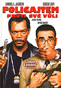 Policajtem proti své vůli – plakát filmu