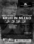 Kruh in mleko – plakát filmu
