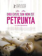 Bůh existuje a její jméno je Petrunie – plakát filmu